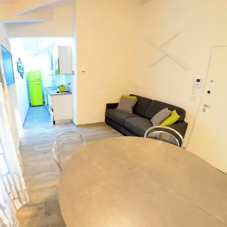 Appartement Elegant Luxury Flat Above 